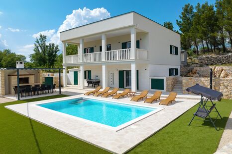 Villa Zrmanja